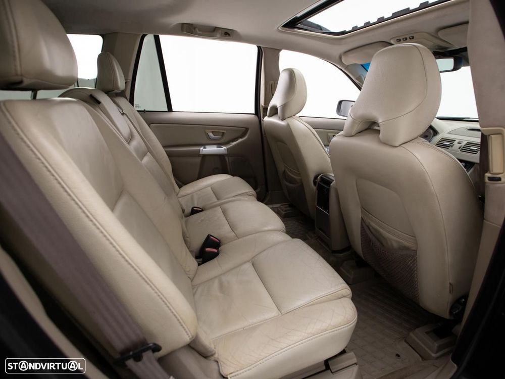 Volvo XC 90 - 11