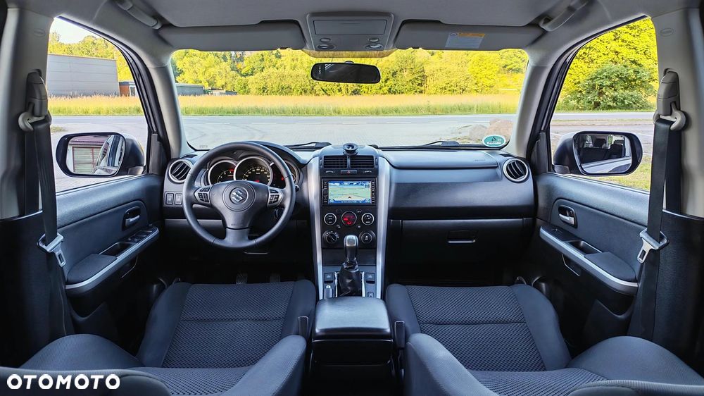 Suzuki Grand Vitara 1.9 DDiS Comfort DPF Limited - 29