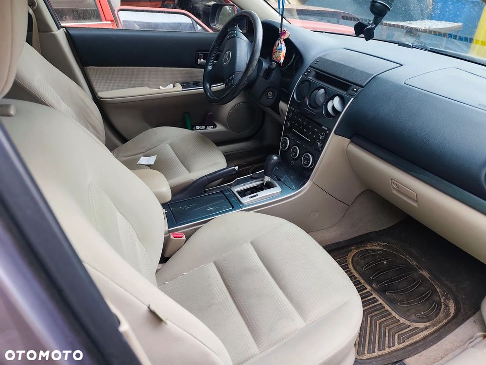 Mazda 6 2.0 Benzyna Automat Sedan - 2