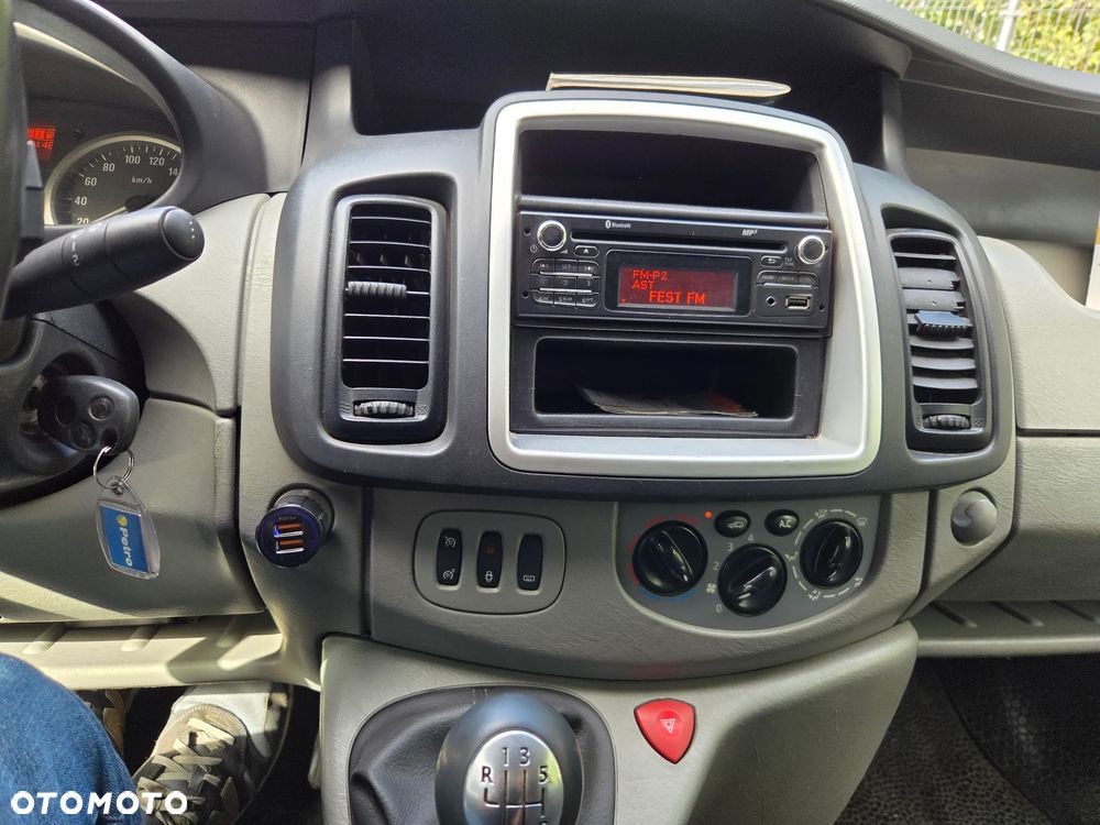 Opel Vivaro L2H1 2.9t Essentia - 5