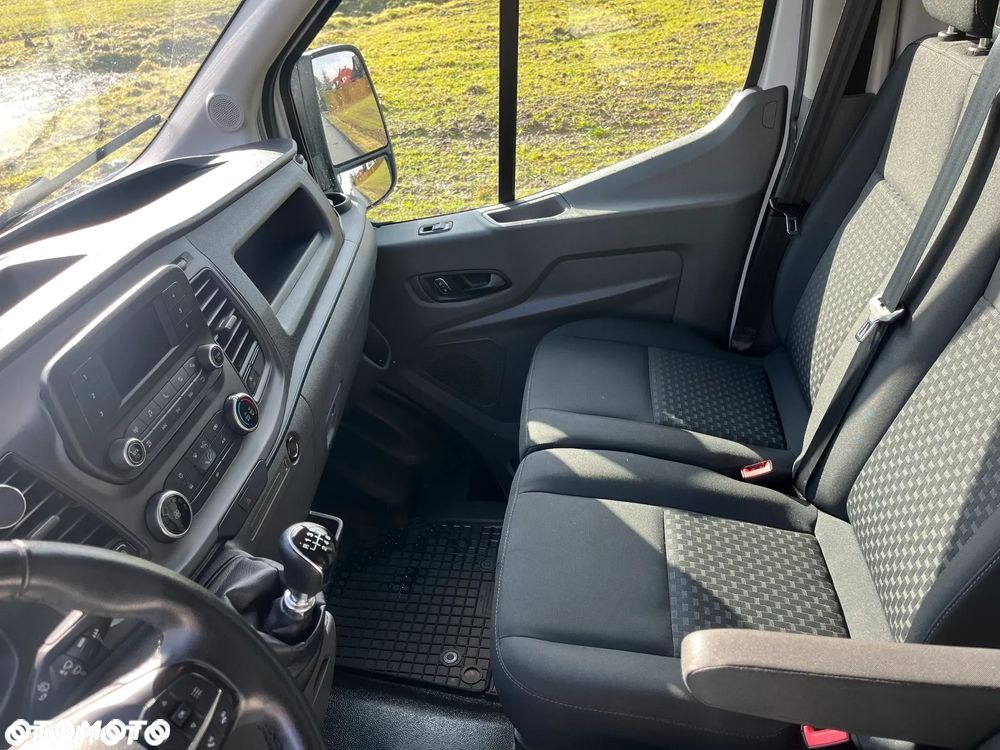 Ford Transit - 14