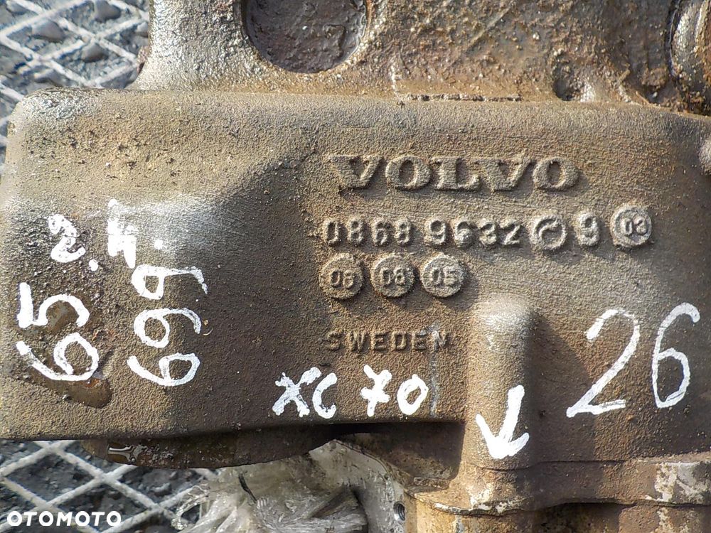 VOLVO XC70 2.4 D DYFER  MOST 08689632 - 5