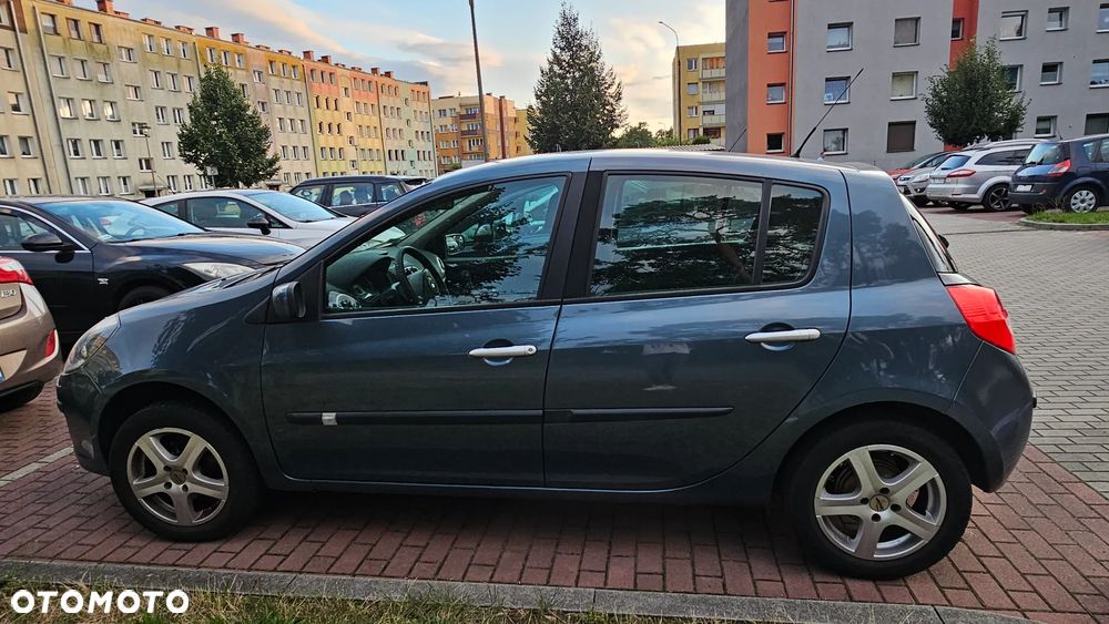 Renault Clio 1.2 16V Edition Dynamique - 1