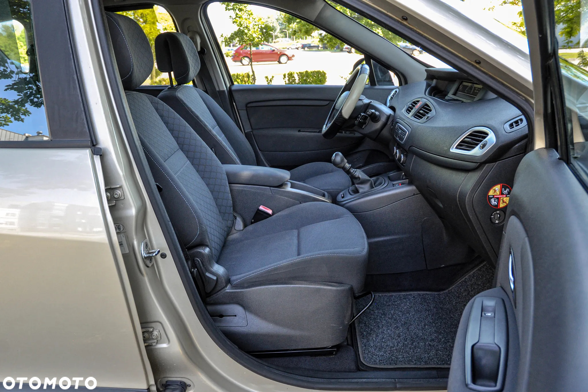 Renault Scenic - 11