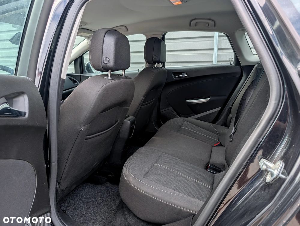 Opel Astra 1.7 CDTI DPF ecoFLEX Start/Stop Design Edition - 8