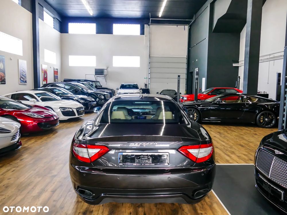 Maserati GranTurismo Automat - 5