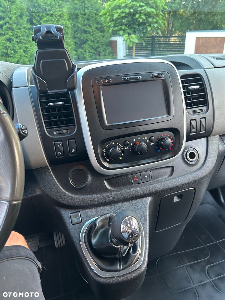 Renault Trafic - 18