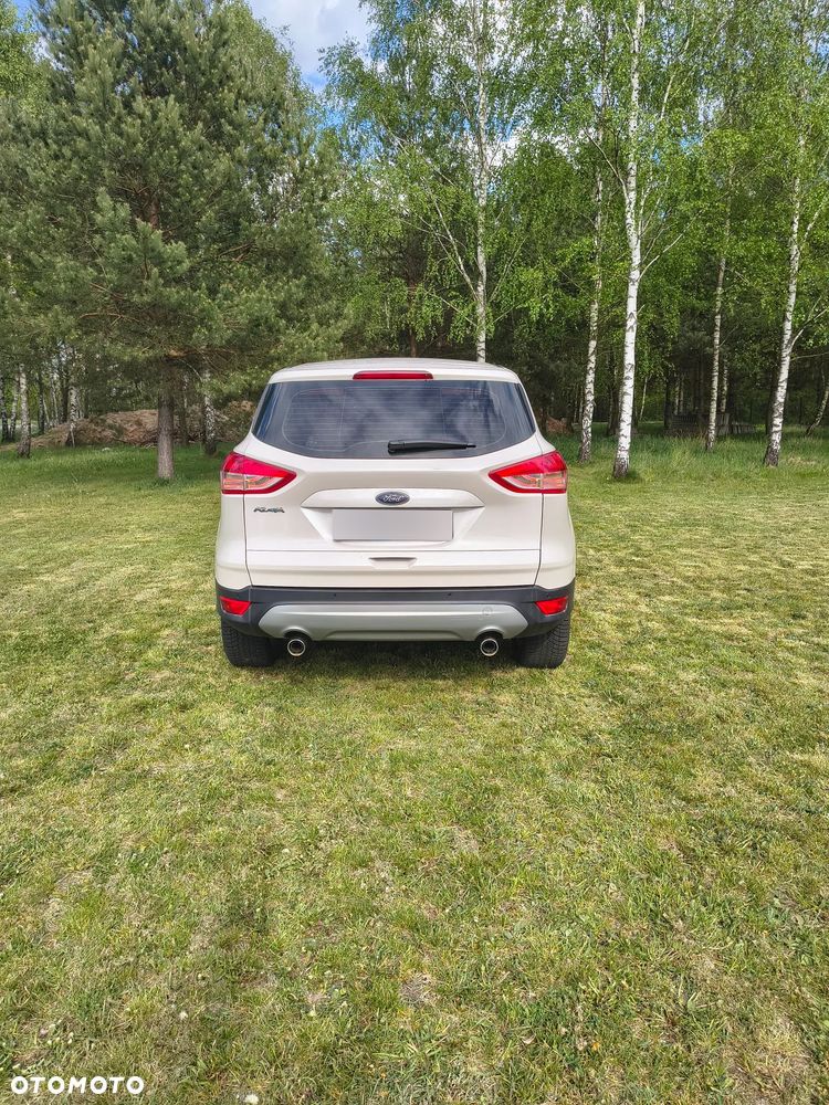 Ford Kuga 2.0 TDCi 4WD Titanium - 10