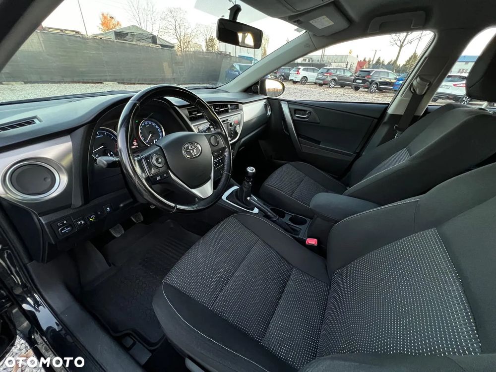 Toyota Auris 1.6 Dynamic - 19