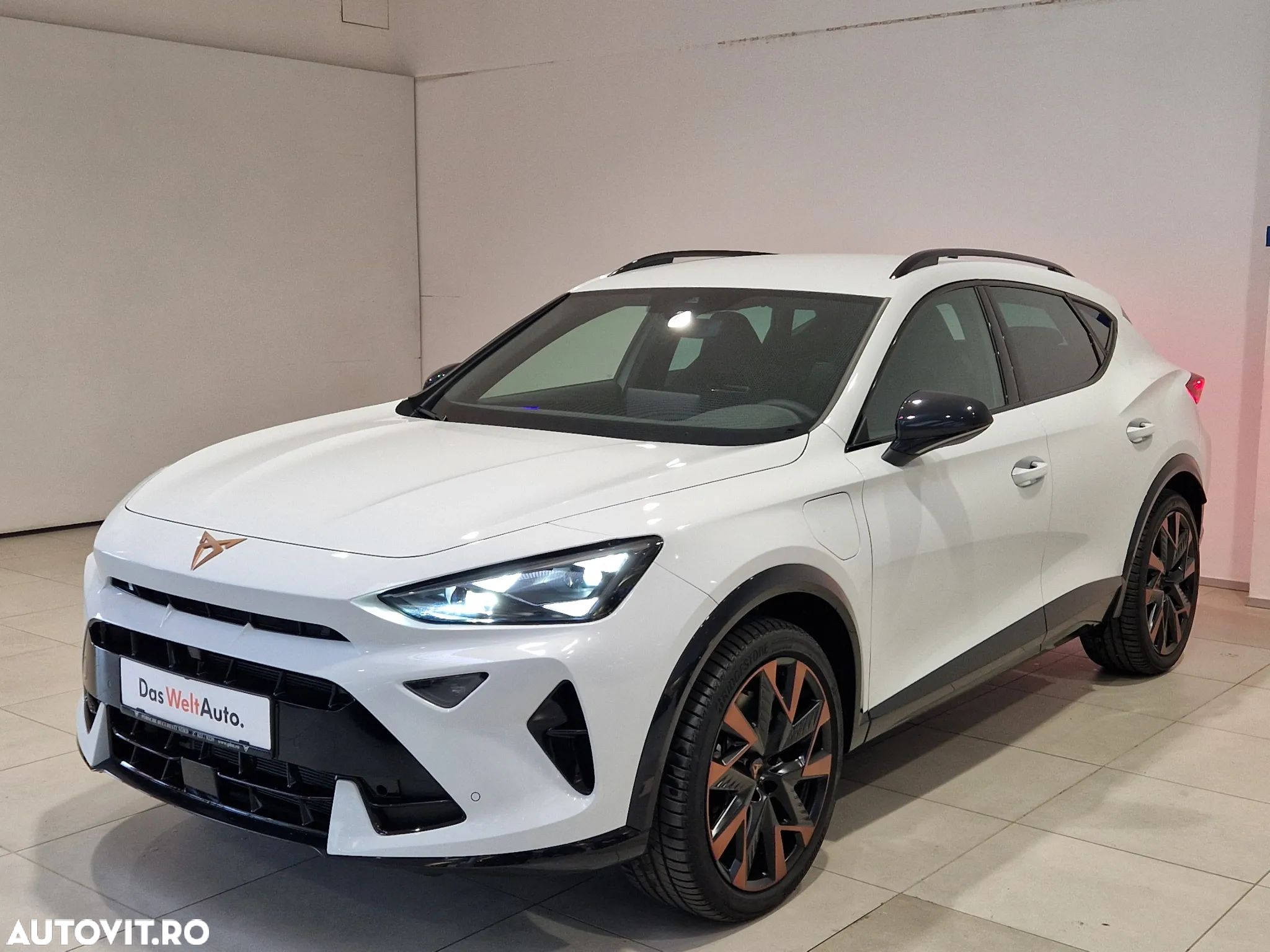 Cupra Formentor 1.4 e-HYBRID PHEV VZ - 1