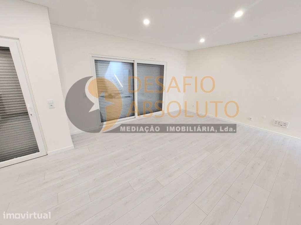 Moradia Geminada T4 Duplex, Gaveto. Pinhal General - Grande imagem: 3/17