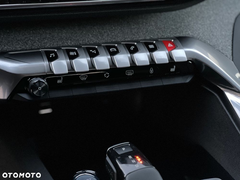 Peugeot 3008 1.6 THP Allure S&S EAT6 - 26