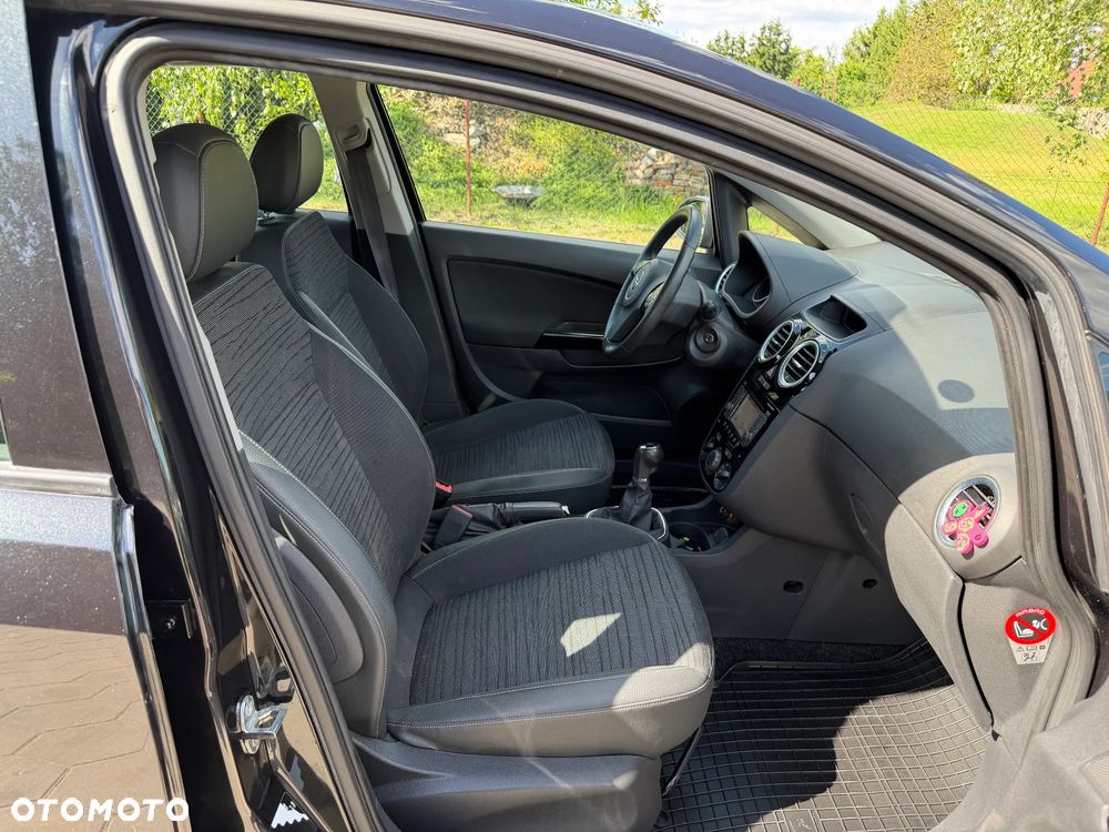 Opel Corsa - 28