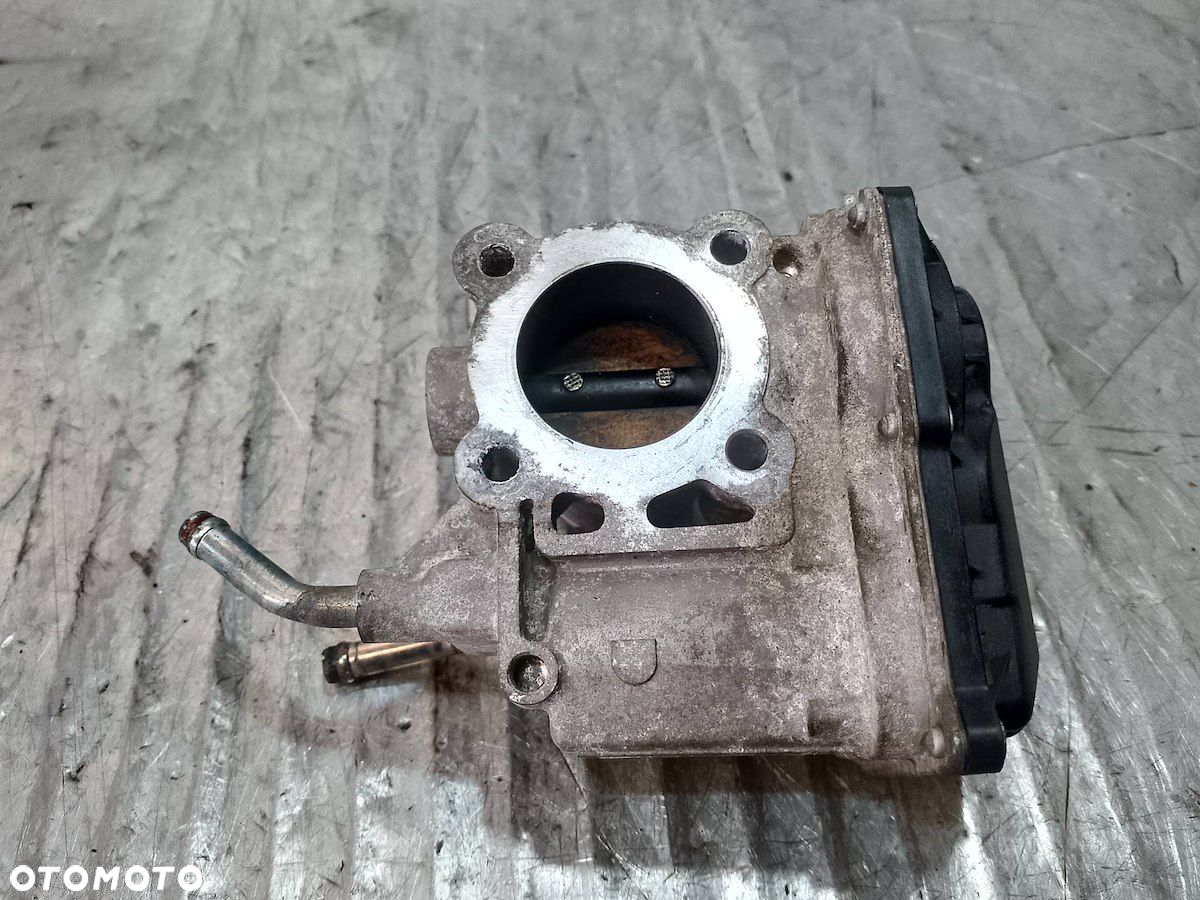 PRZEPUSTNICA MITSUBISHI COLT VI MN149258  05T173 1.1 B - 2