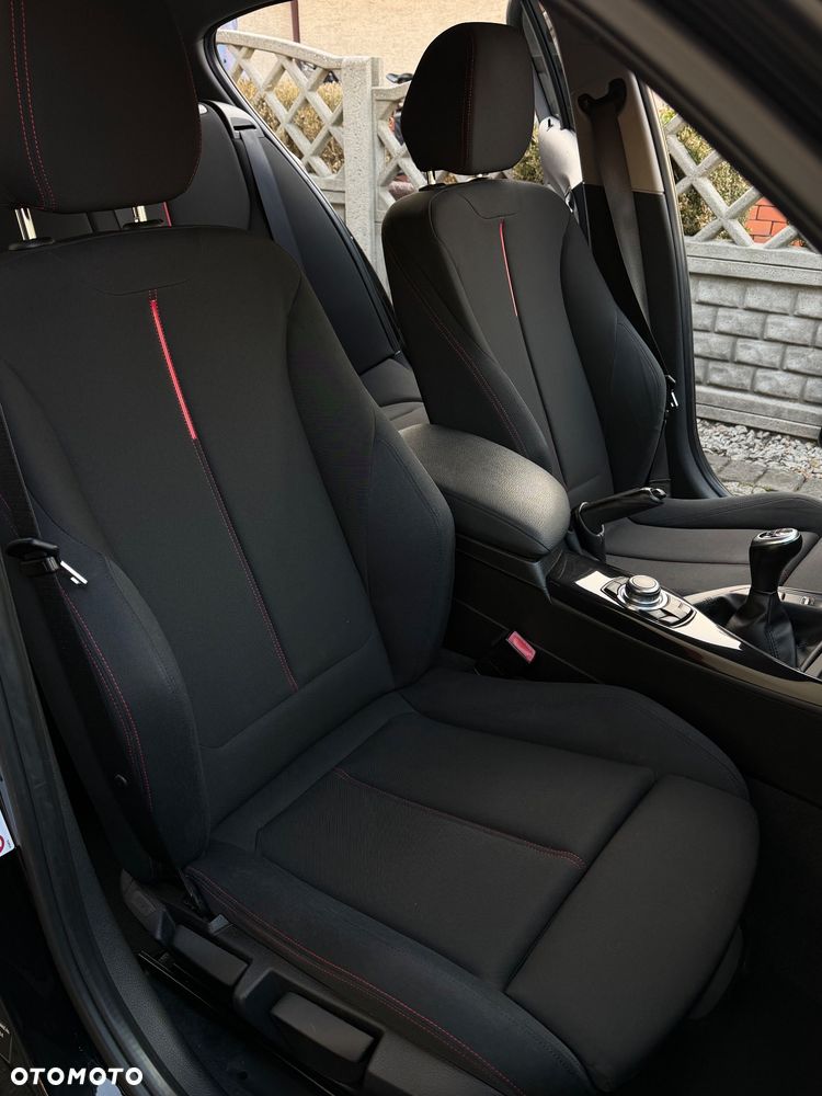 BMW Seria 1 - 22