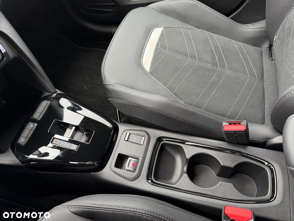 Opel Corsa 1.2 T GS S&S - 24