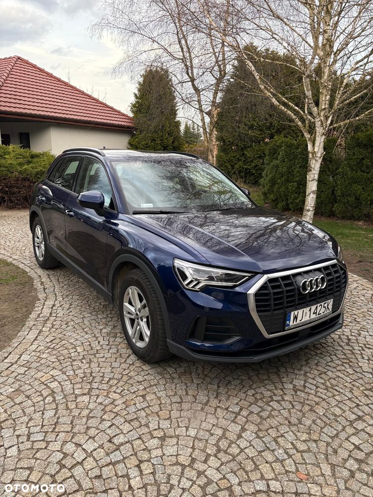 Audi Q3 35 TFSI - 1