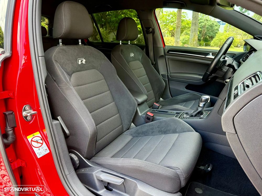 VW Golf R 4Motion BlueMotion DSG - 17