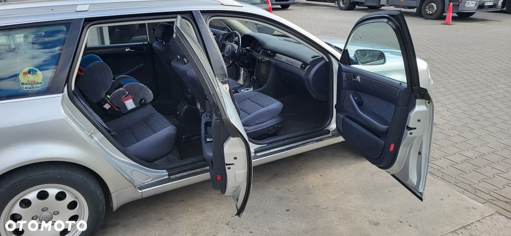 Audi A6 Avant - 20