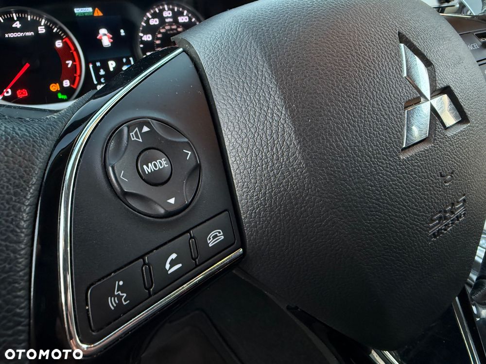 Mitsubishi Eclipse Cross - 29