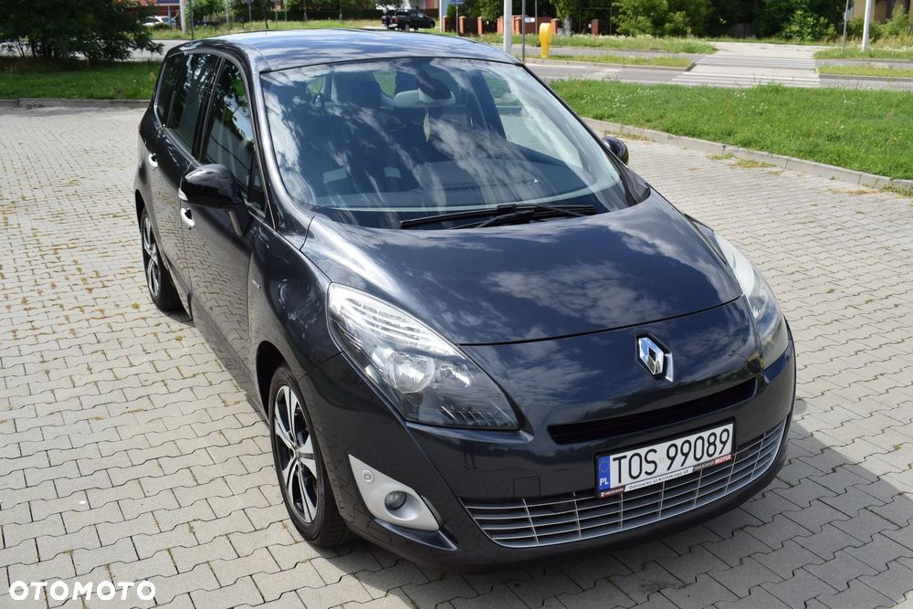 Renault Grand Scenic 2.0 16V 140 CVT Bose Edition - 14