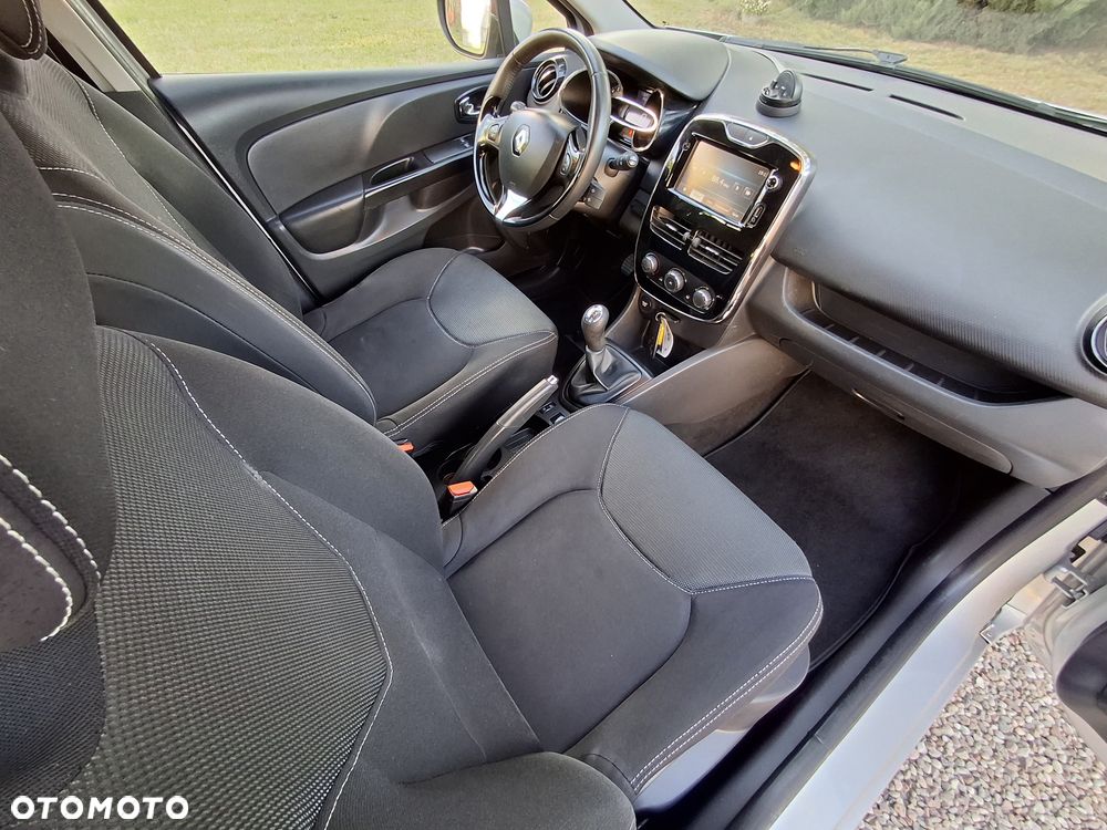 Renault Clio - 7