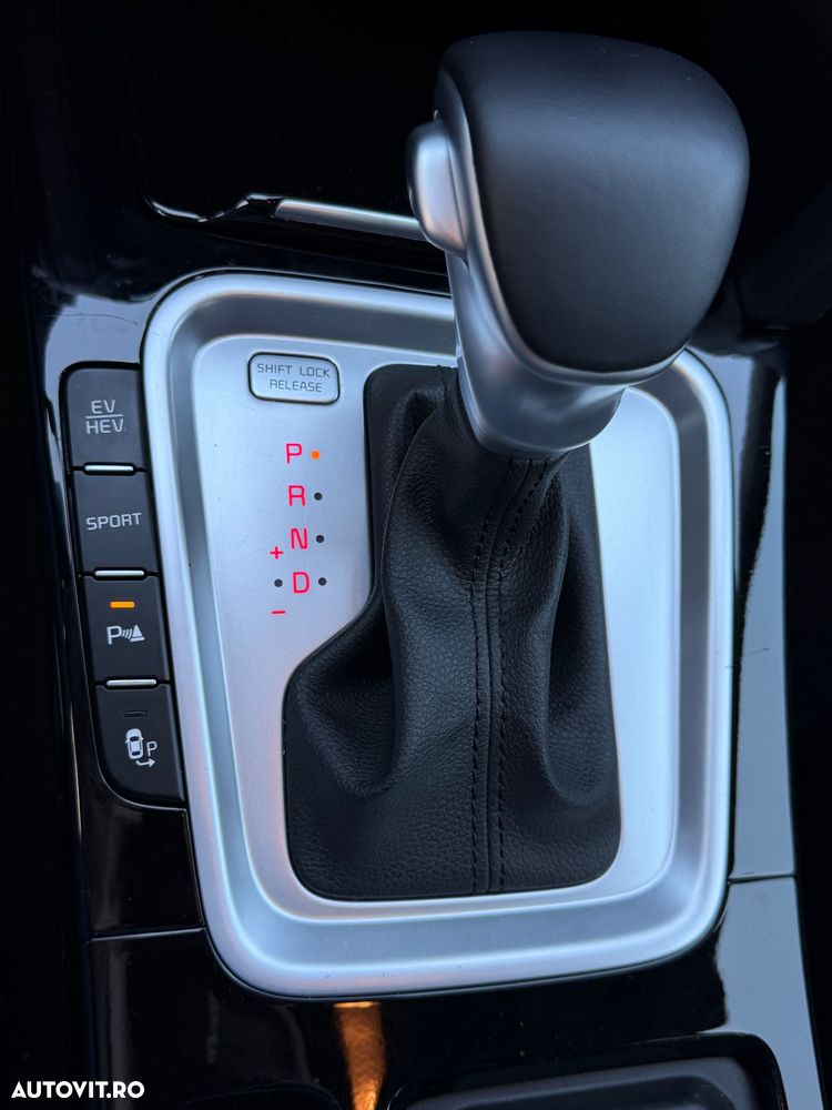 Kia XCeed 1.6 GDI DCT6 OPF Platinum Edition - 24