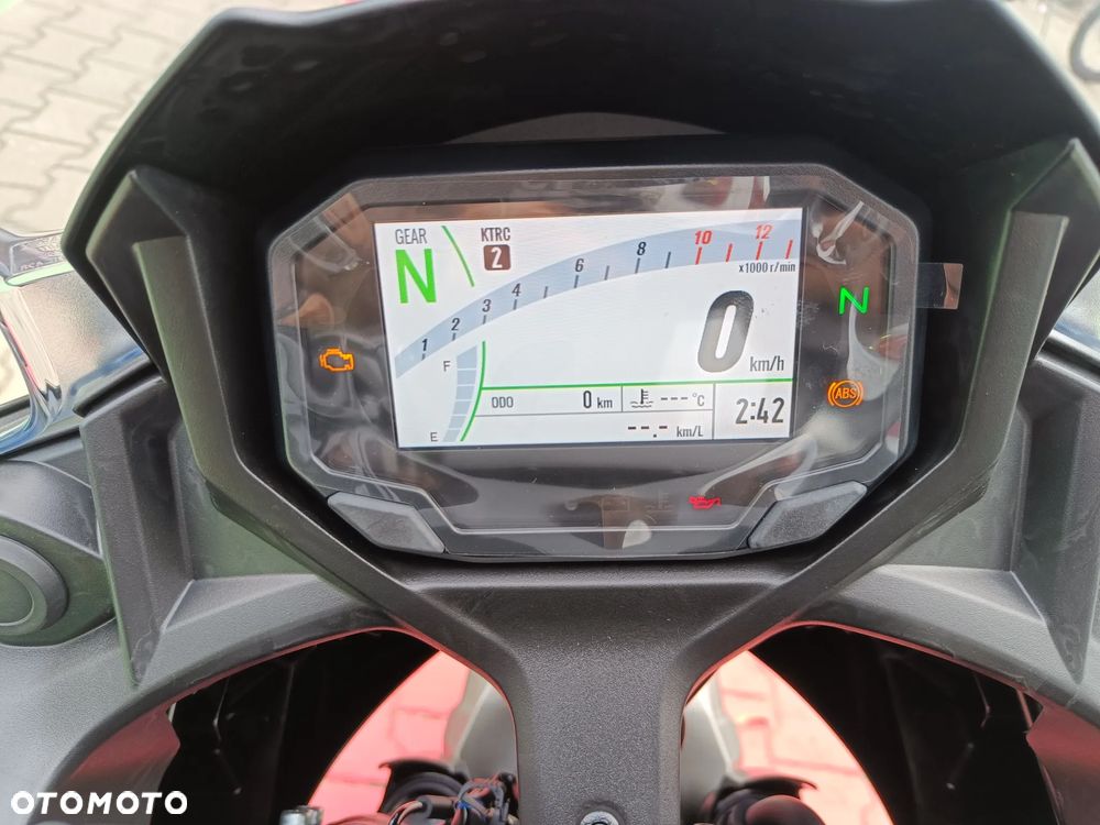 Kawasaki Ninja - 9