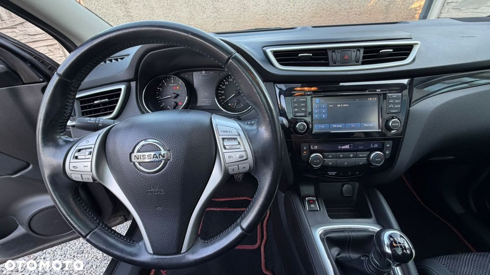 Nissan Qashqai 1.2 DIG-T Tekna - 34