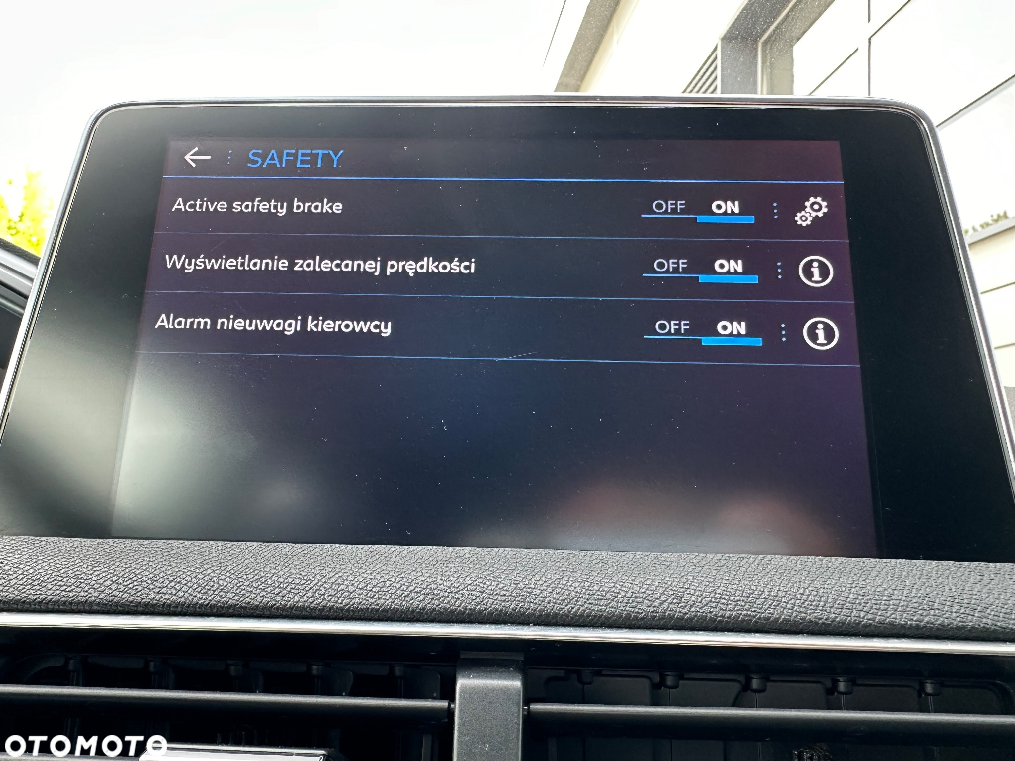 Peugeot 3008 1.2 PureTech Crossway S&S - 26