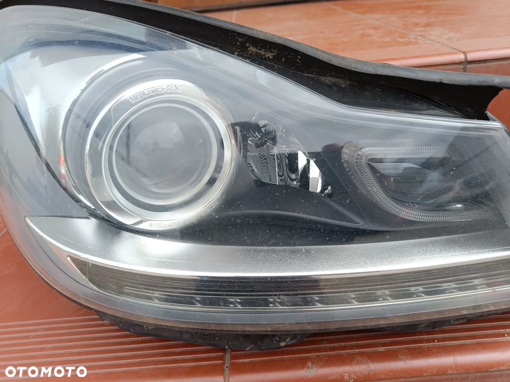 MERCEDES W204 Coupe Lift Lampa Xenon Skrętny ILS Prawa Lewa Przód Przednia - 14
