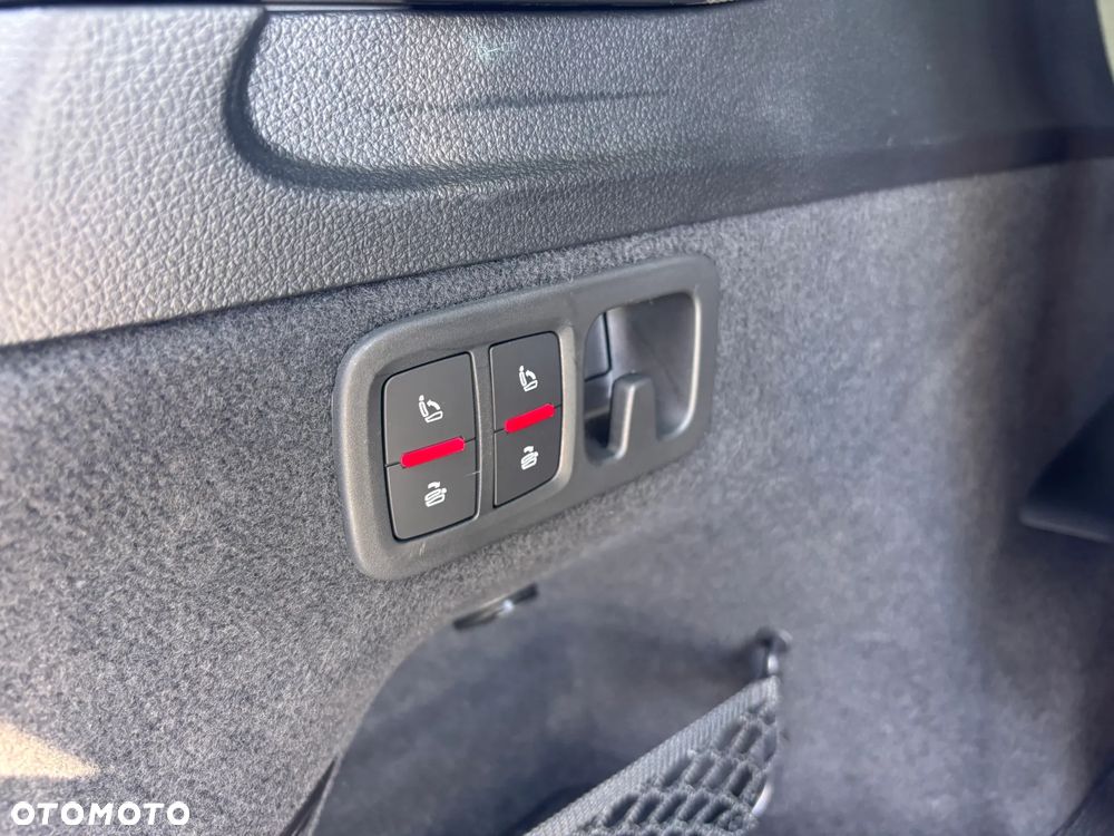 Audi Q7 55 TFSI quattro tiptronic S line - 32