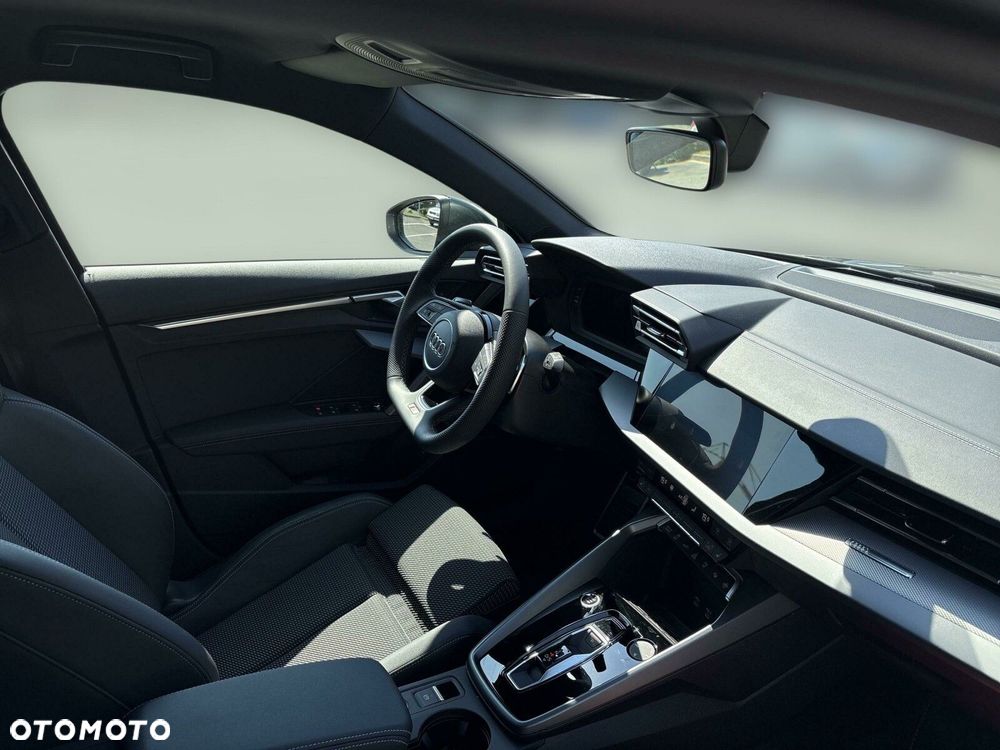 Audi A3 Sportback - 12