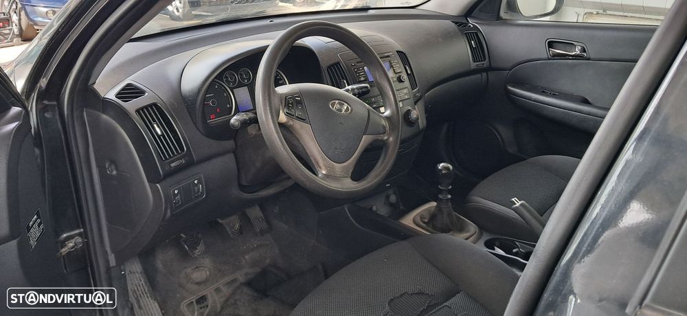 Hyundai i30 CW 1.6 CRDi Classic - 5