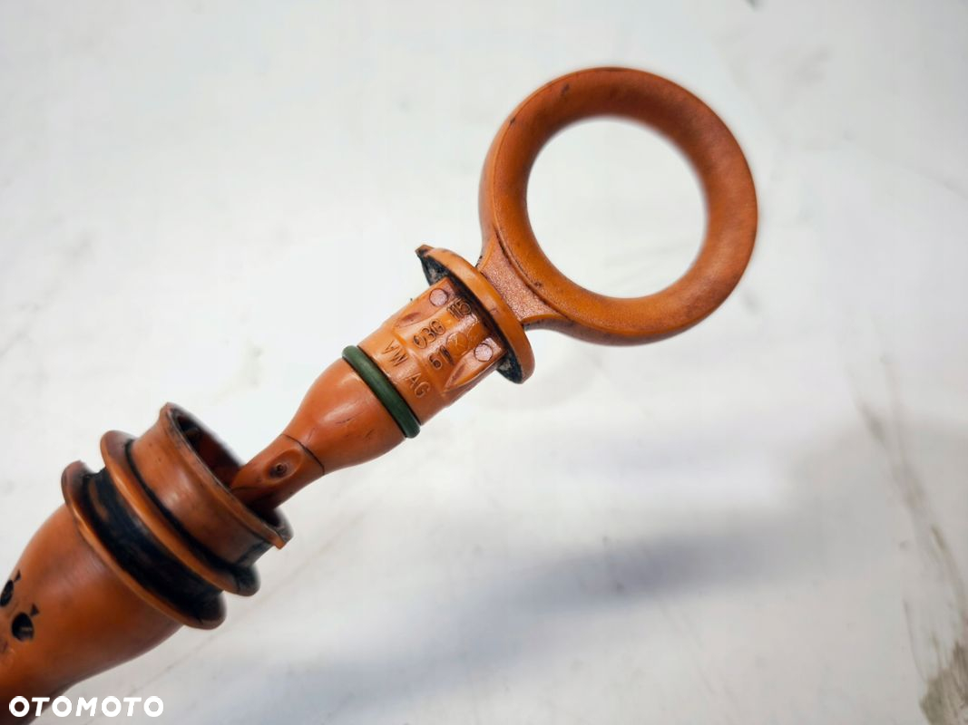 BAGNET MIARKA POZIOMU OLEJU AUDI A4 B7 A6 C6 2.0 TDI 03G103634T 03G115611K - 5
