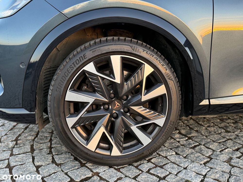 Cupra Formentor 2.0 TSI 4Drive DSG VZ Black Edition - 27