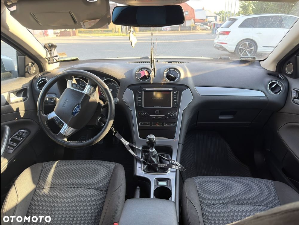 Ford Mondeo 1.6 TDCi Silver X Plus - 3