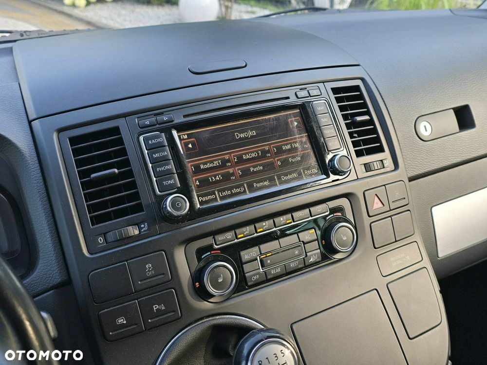Volkswagen Multivan - 7