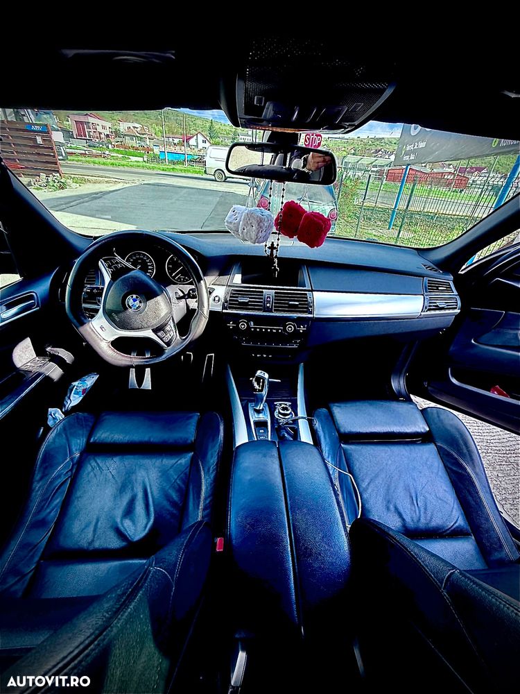 BMW X5 xDrive40d - 14