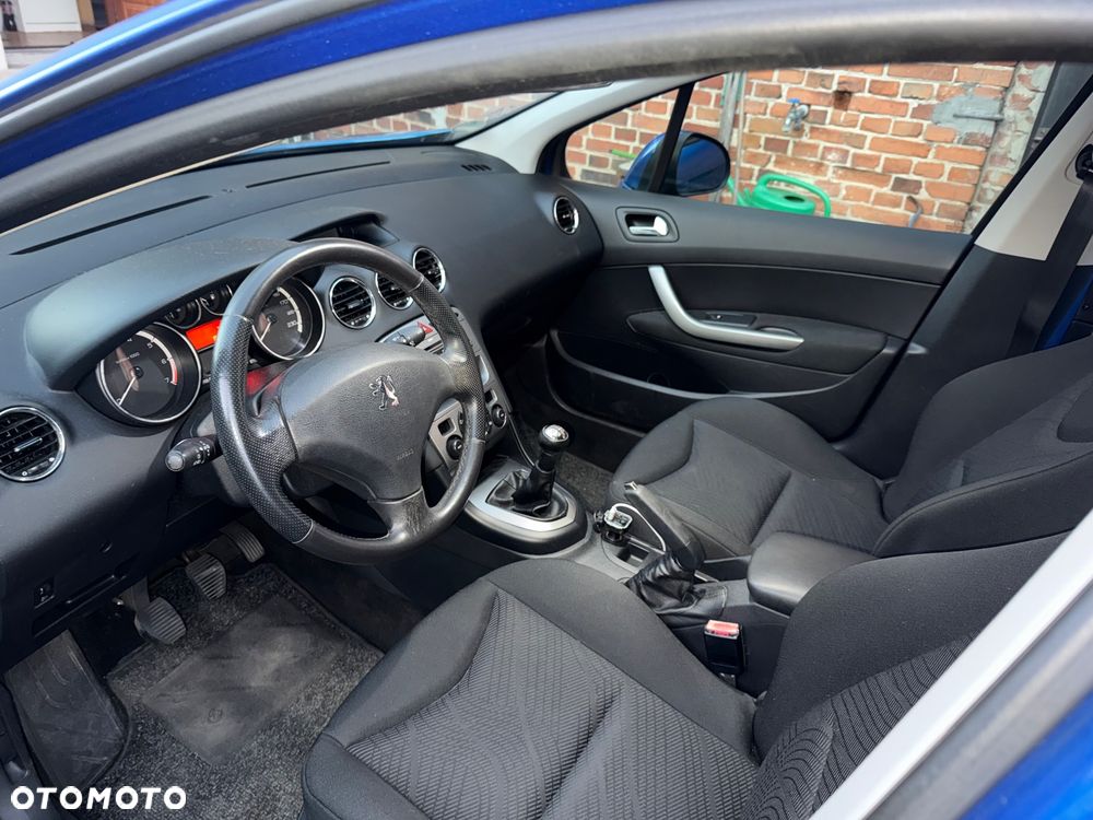Peugeot 308 1.6 Trendy - 13