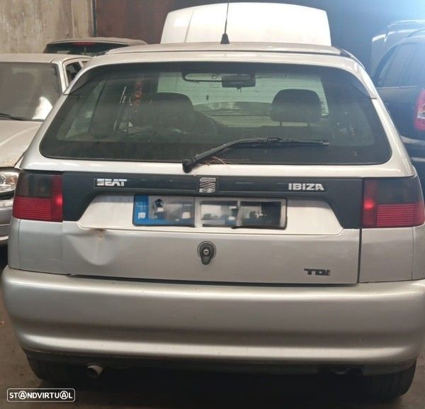 Para Peças Seat Ibiza Ii (6K1) - 1