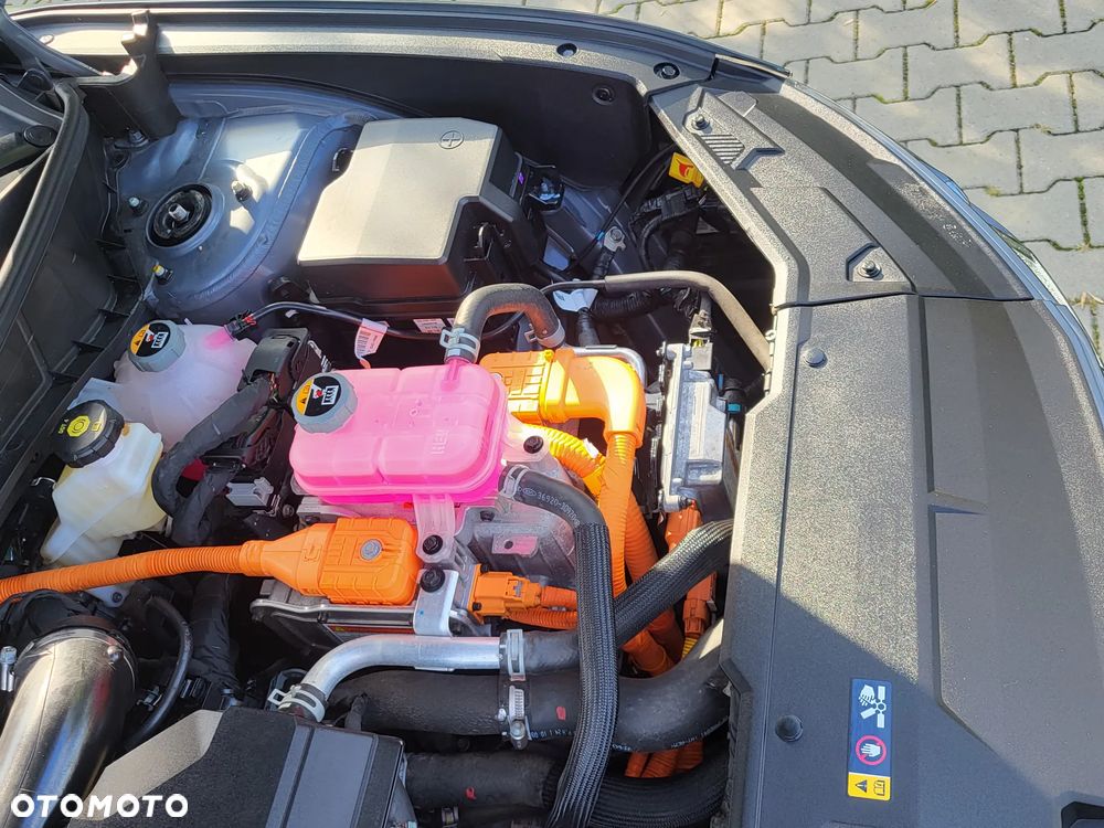 Hyundai Tucson 1.6 T-GDi HEV Executive 4WD - 37
