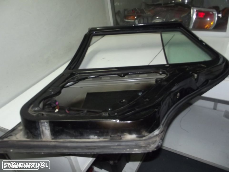 VW Golf IV porta de trás - 3