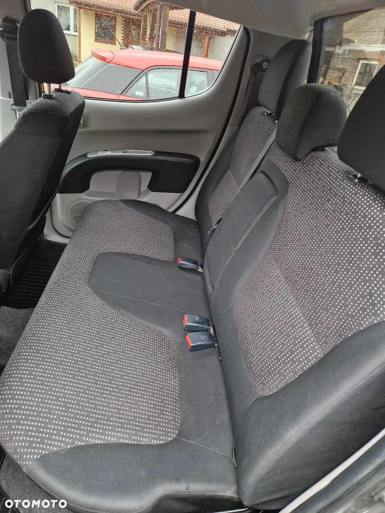Mitsubishi L200 2.5 DID DC Intense (6air) Safety HP - 4