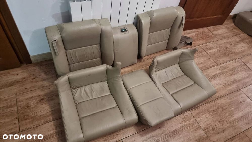 FOTEL FOTELE TYŁ WERSJA PO LIFTOWA BMW E31 840 850 - 1