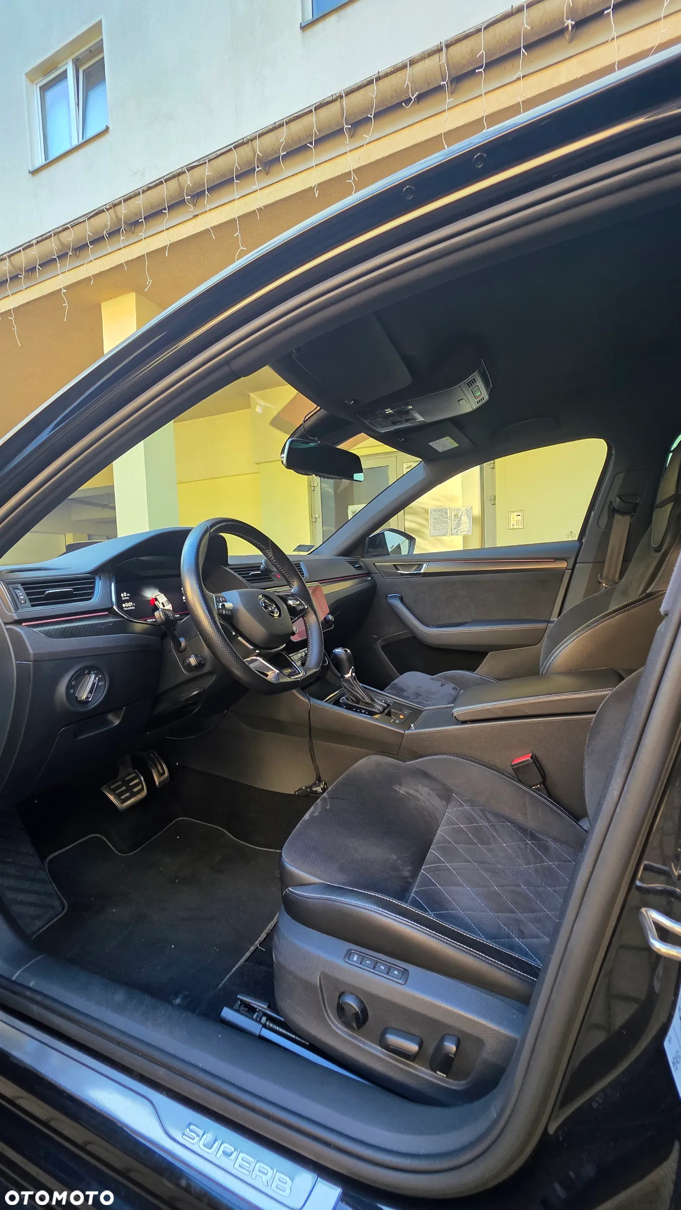 Skoda Superb 2.0 TSI Sportline DSG - 8
