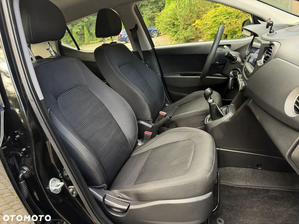 Hyundai i10 1.0 YES - 10