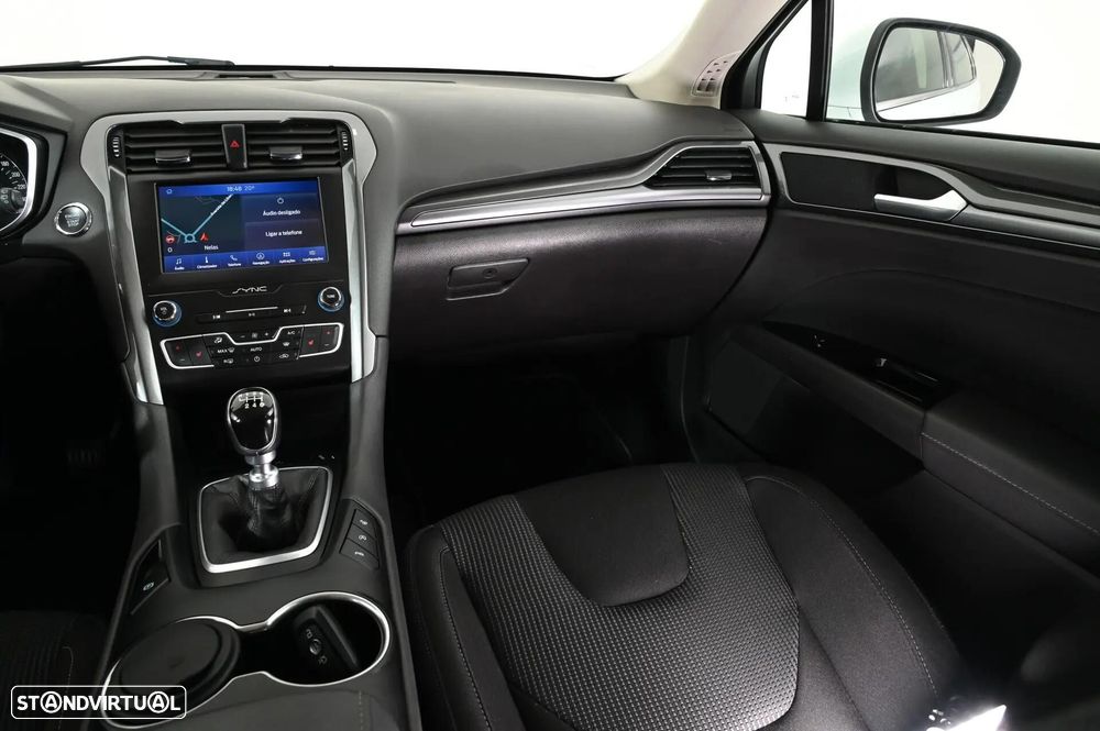 Ford Mondeo 2.0 TDCi Titanium - 17