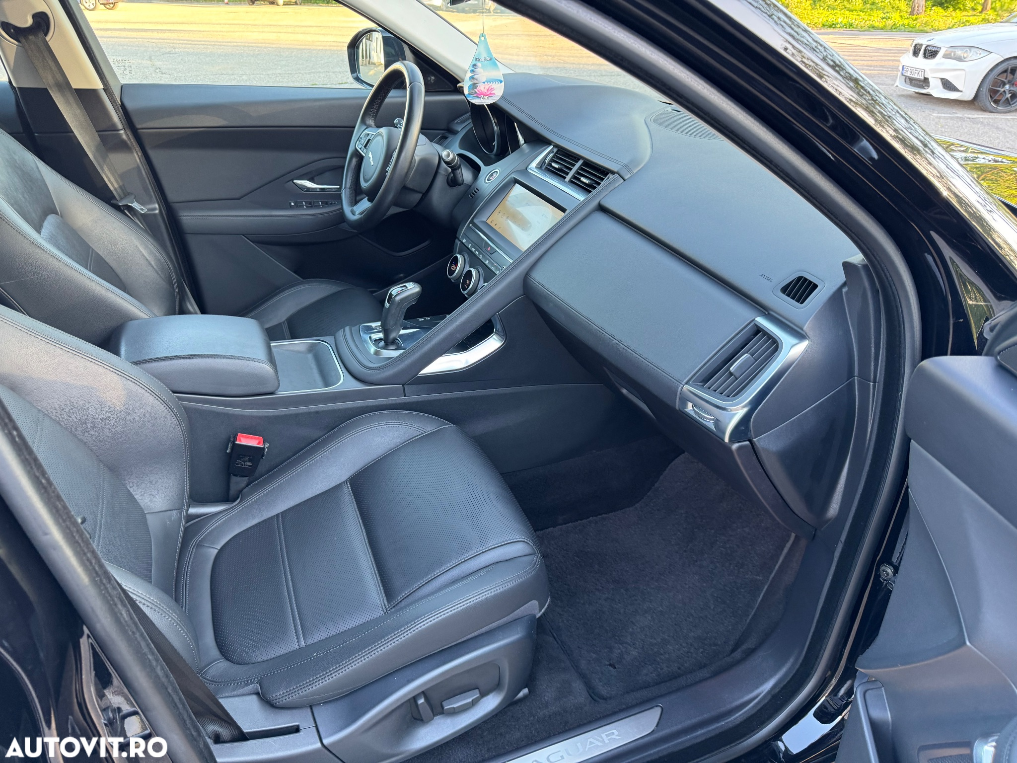 Jaguar E-Pace D150 AWD Aut. S - 18