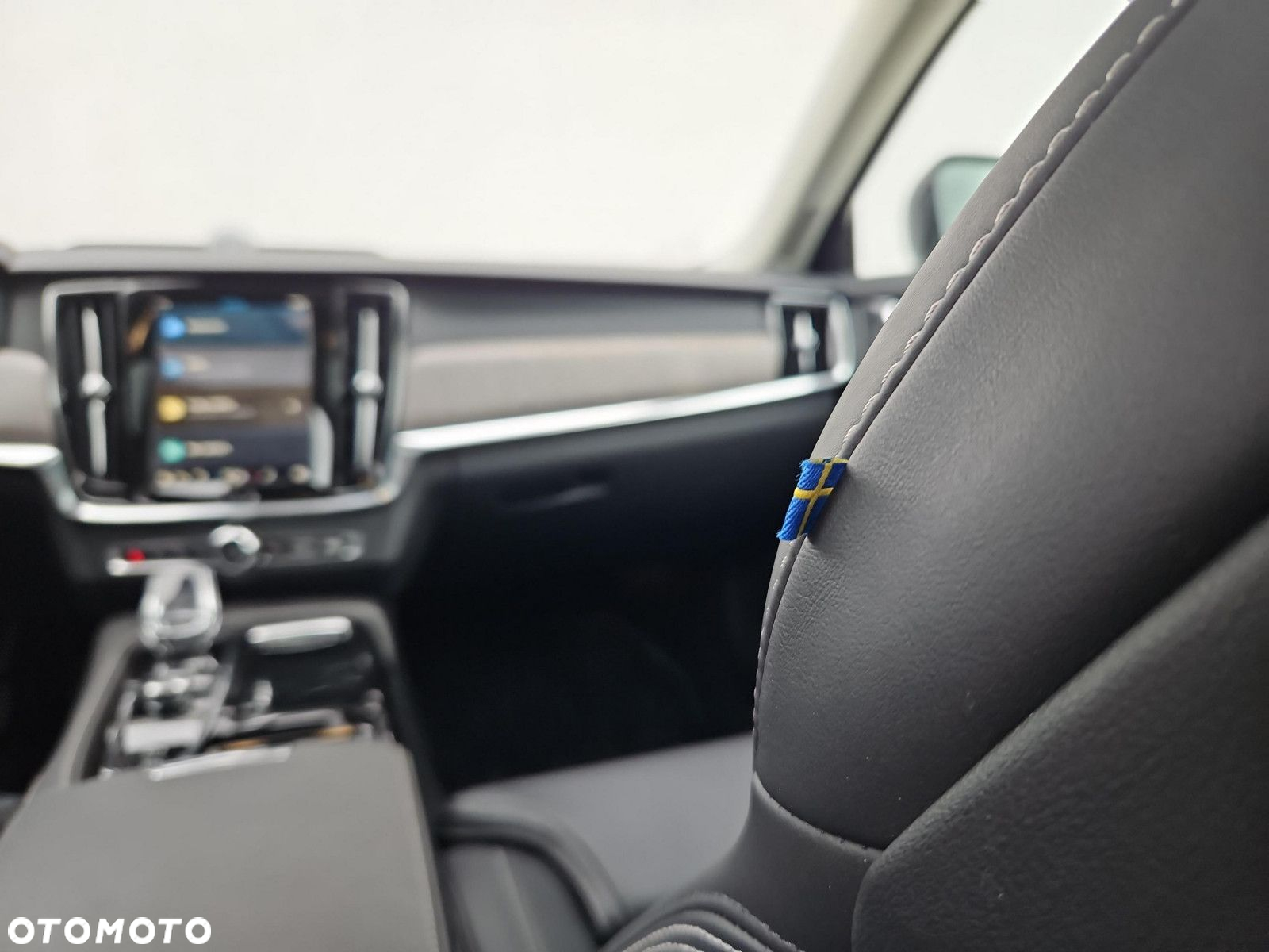 Volvo S90 T8 AWD Plug-In Hybrid Ultimate Dark - 12